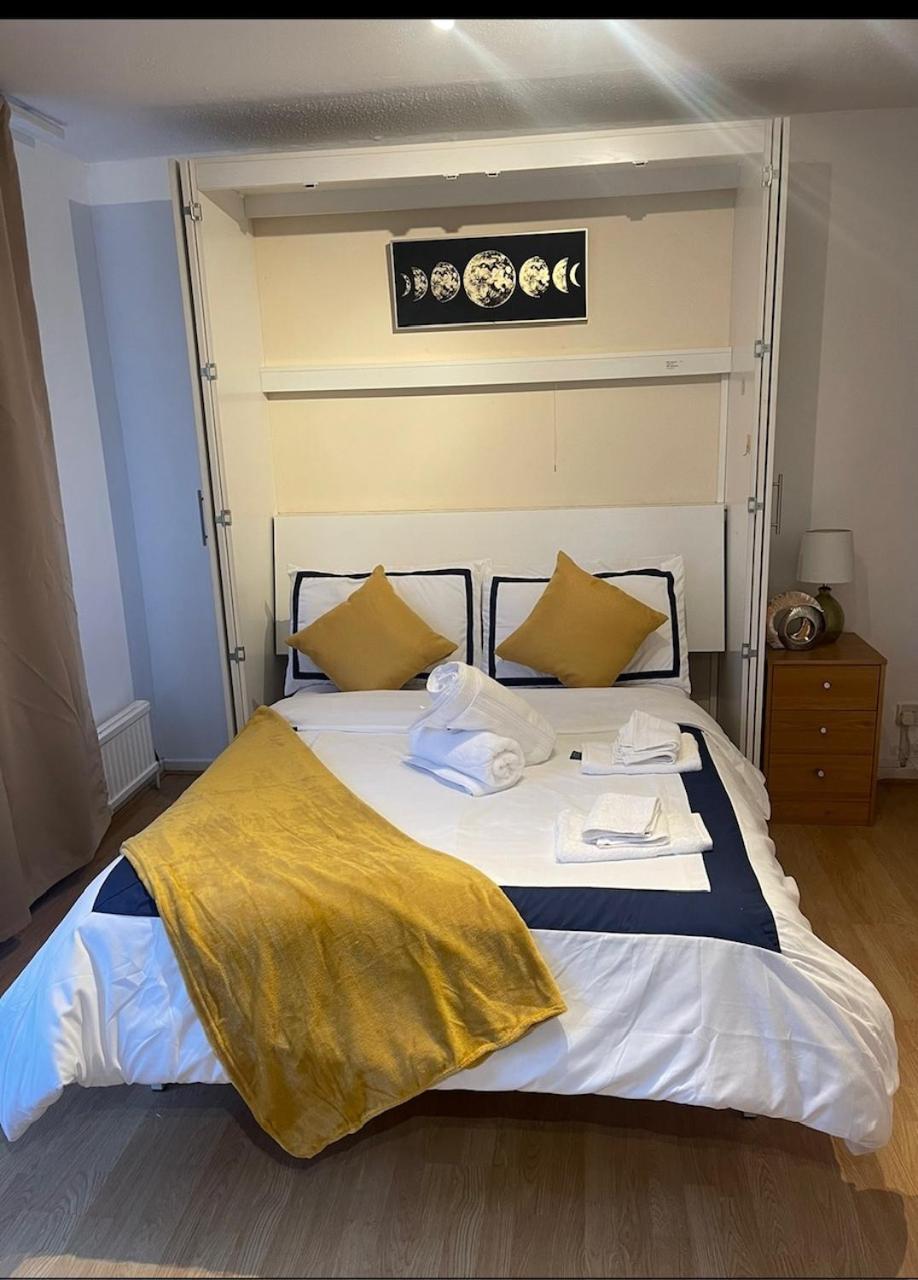 Chelsea Studio Лондон Экстерьер фото
